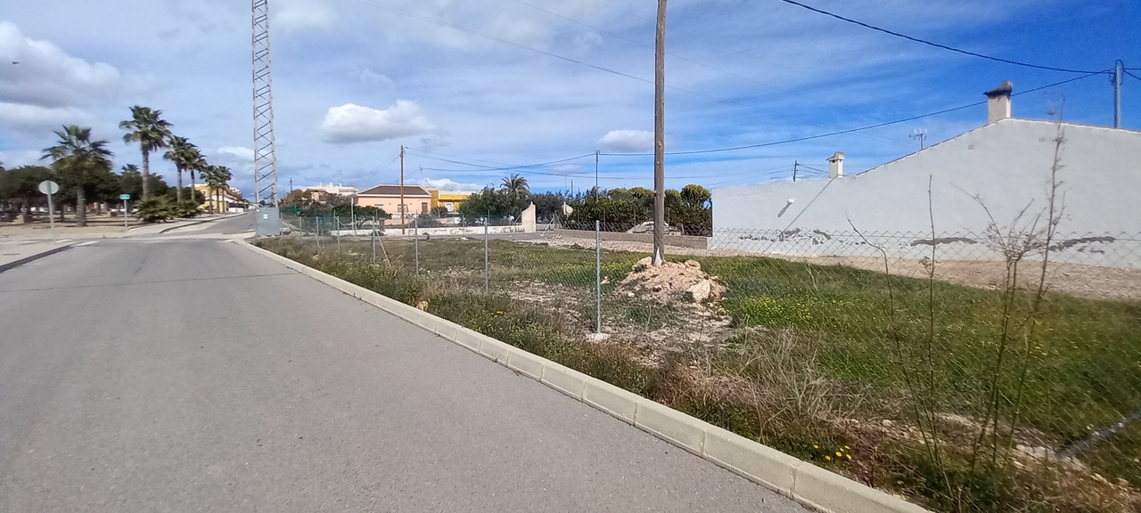 HCB-PARCELA 1: Land for sale in Los Montesinos