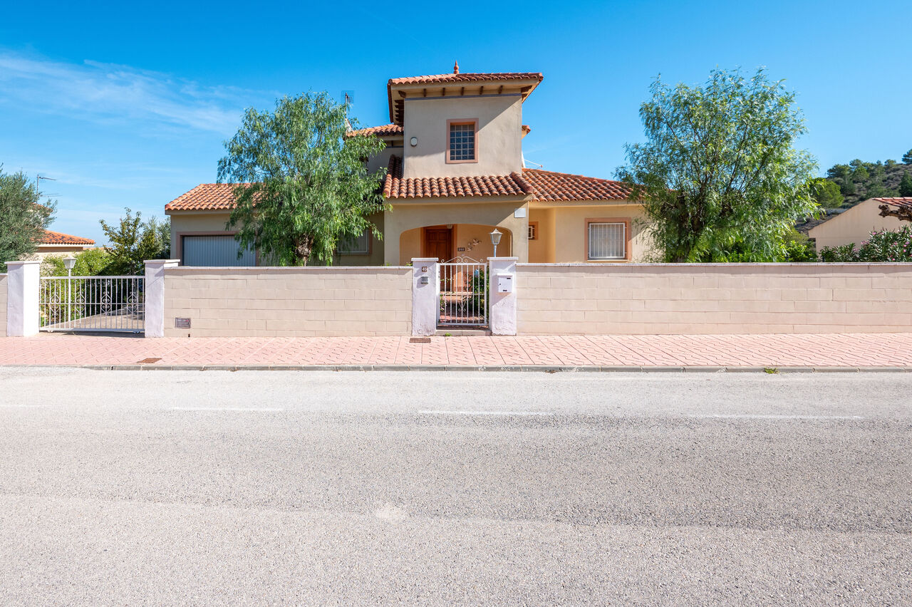 HCB-553: Villa for sale in Algorfa