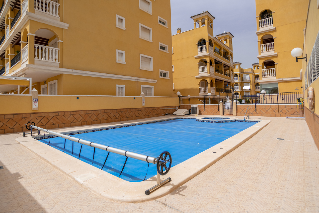HCB-600: Apartment for sale in Algorfa