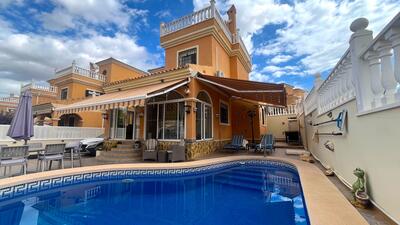 For Sale: 
Villa in Algorfa Beds: 3 Baths: 2 Price: 350,000€