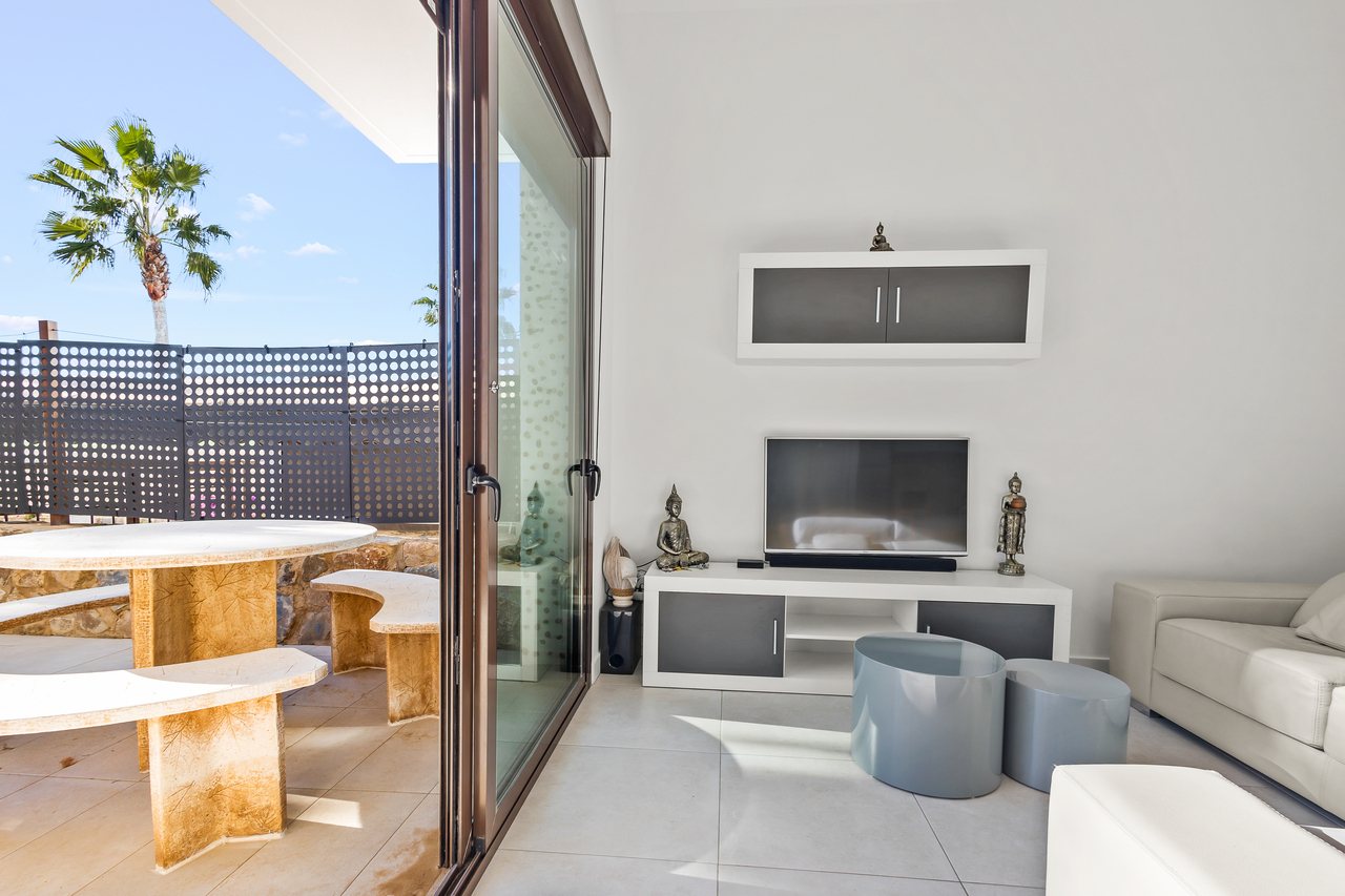 HCB-707: Villa for sale in Algorfa