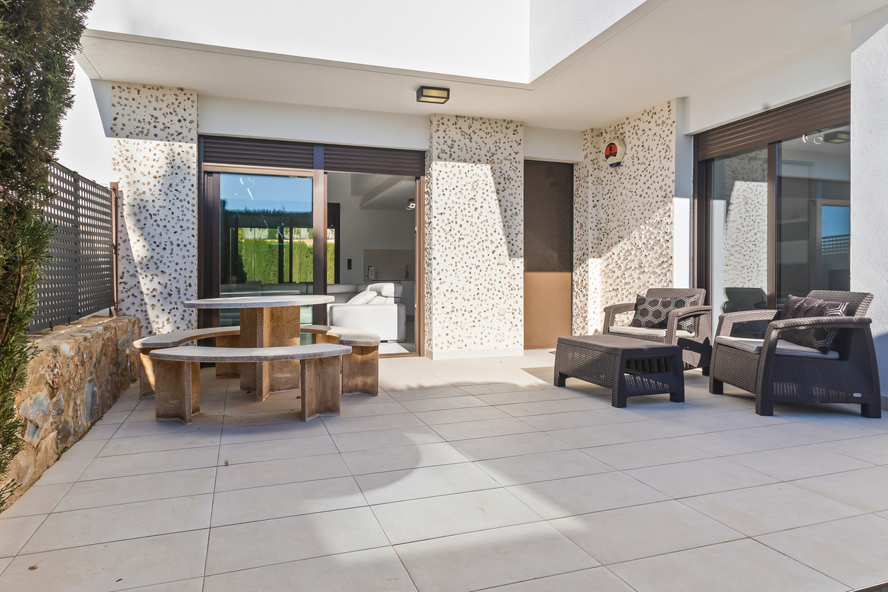 HCB-707: Villa for sale in Algorfa