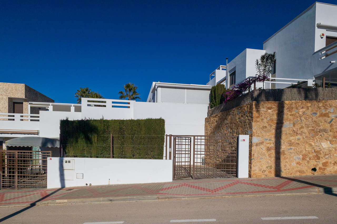 HCB-707: Villa for sale in Algorfa